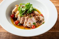 旨ラー油たっぷりのよだれが出る旨さは、絶対に召し上がって頂きたいお料理です。