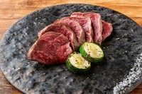 脂身の少ないヘルシーで上質なへレ。お肉に迷ったらこれ！