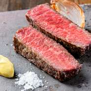 お肉の魔術師「Chef Hiro」が最高の火入れで焼き上げます。赤ワインに◎早めのオーダーがオススメです。