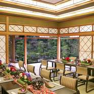 人生の節目の一つである結婚。日本料理のプロがつくる絶品料理と格式高い風情あふれる空間は、まさに二人の新たな門出のお祝いにぴったり。結納や両家の顔合わせなど、晴れの日にも利用したいお店です。