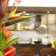 リストランテなのにワインバーとしても機能しています。お仕事終わり、飲みなおしたい2軒目利用などに、カウンター席もあるのでお気軽に　お立ち寄りくださいませ

