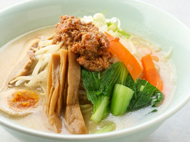 肉味噌との相性抜群!『濃厚白味噌らーめん』