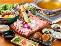 前菜3種＋1品料理＋肉（アグー豚 バラ+ロース&石垣牛 赤身+リブロース）＋野菜バイキング＋〆（沖縄そばまたは雑炊）＋デザート