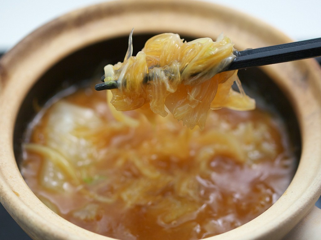 ふかひれと白菜のあんかけ土鍋御飯