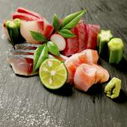 その日の魚を一番良い食べ方でお召し上がり下さい。
