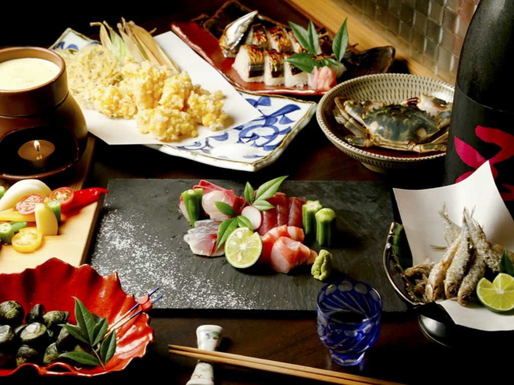 お客様の希望と、店主のおすすめ料理をお出ししてます(予算:お一人様 6000円/6500円/7000円にて承ってます)