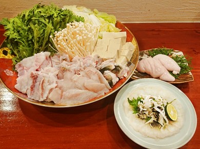 [季節限定!!]【12月〜2月】河豚鍋コース