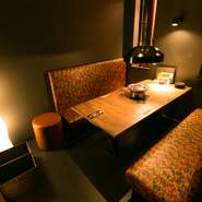 女子会や少人数の宴会、お子様連れでの食事会などに、周りに気兼ねなく食事ができる完全個室も完備。人気があるので、早目の予約がおすすめです。