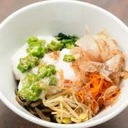 夏に嬉しいとろとろ刻み合わせ。