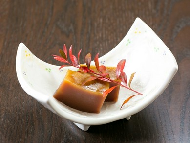 美食と空間で心満たす夜デート