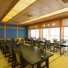 故人を偲び、なごやかに食事を楽しめる、洗練された和の個室