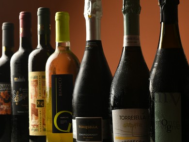 微発泡をはじめ、イタリア産を中心に取り揃え				