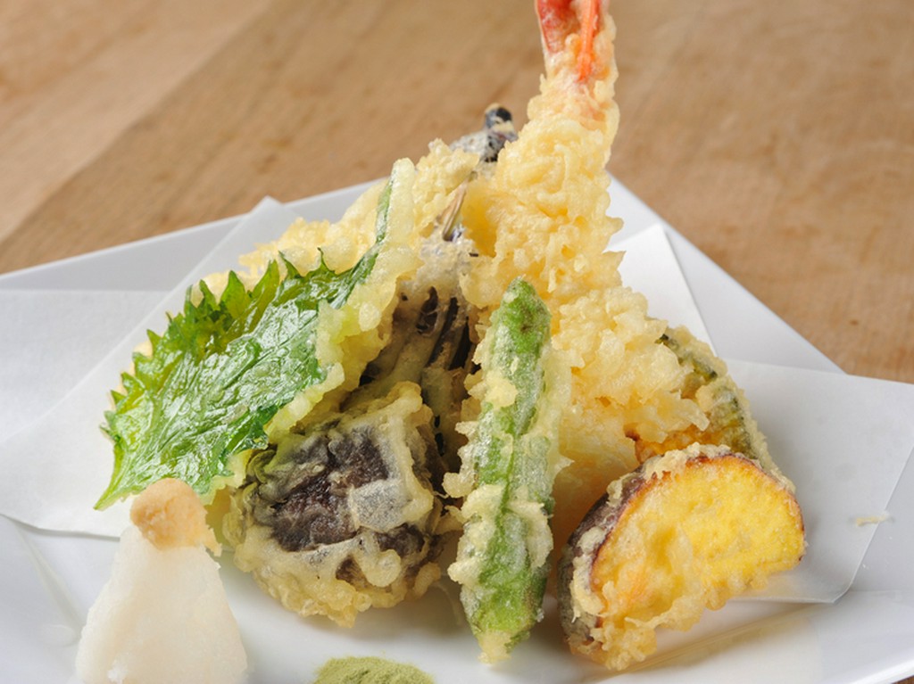 地元で採れた野菜も使用した『天ぷら』