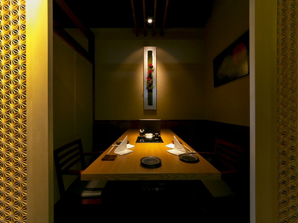 お客様のプライベートを守るワンランク上の完全個室