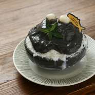 四日市水沢にあるかぶせ茶カフェさんのほうじ茶を使用したレアチーズケーキ。