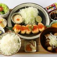 希少牛！ジャージー牛のローストビーフ丼【入荷日限定】