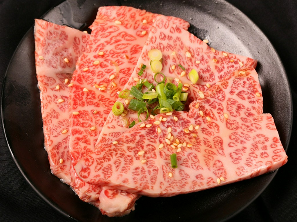 A3クラスの上質黒毛和種。子供から高齢者まで幅広く愛される店