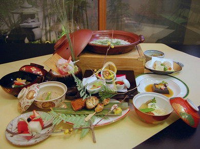 「料理・時間・空間」　ひとつ上のもてなしで心を掴む