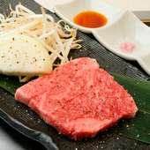 素材の旨味を存分に楽しめる『伊賀牛のサーロインステーキ』