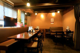 毎朝仕入れる早川漁港の旬の魚介