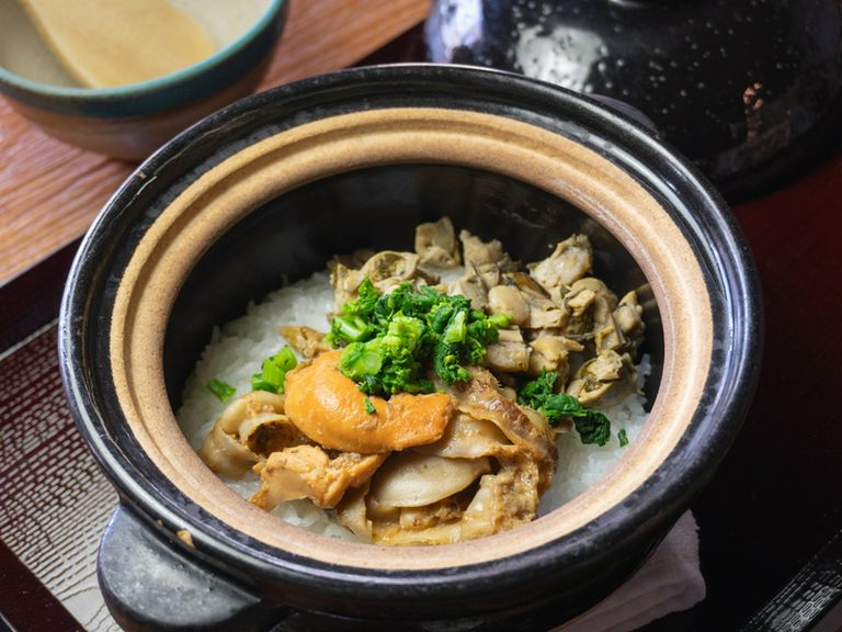 真牡蠣と帆立の炊き込み御飯