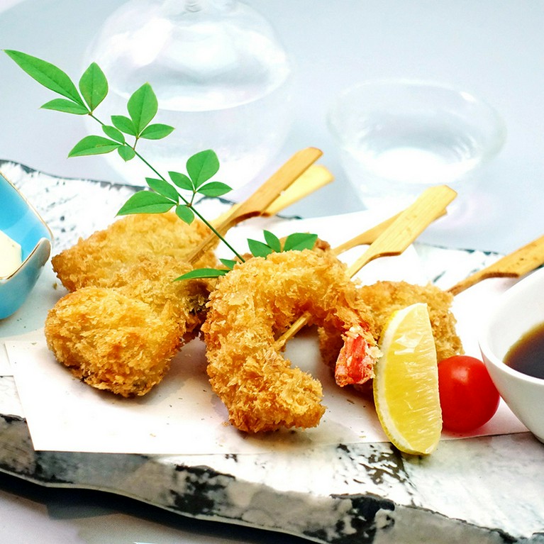 自家製厚揚げ／串揚げ五種 