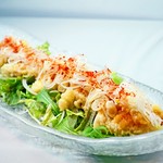 鳥取県産豚とっトンをサクサクの天ぷらにして、
たっぷりの葱・野菜とご一緒にお召し上がりいただきます。