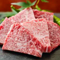 バランスのよい霜降りが美しい貴重な肉『神戸牛 ヒウチ』