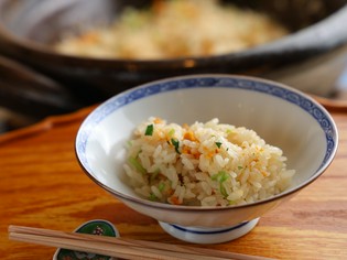 季節の味わいを堪能できる『炊き込みご飯』