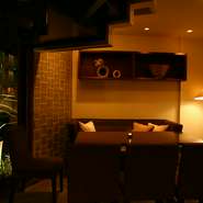 癒しの空間で自然派ワインとタイ＆ヨーロピアン料理を