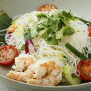 ヤム ウンセン（海老・香菜の春雨サラダ）