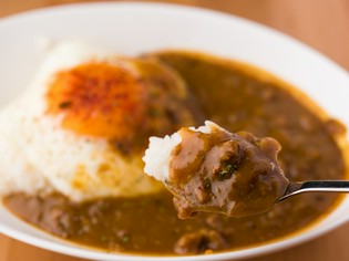 素材にもこだわって仕上げたハワイアンカレー