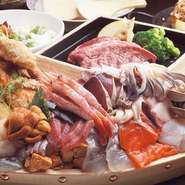 【飲み放題】＋６００円で以下追加
本格焼酎・地酒… 一刻者／伊佐美／黒霧島／赤霧島／山ねこ／富乃宝山／吉兆宝山／佐藤各種／三岳／明るい農村／もぐら／薩摩茶屋／白玉の露／不二才／さつま島美人／いも神／中々／春雨カリー／国稀／ばくれん／北の勝／八海山／越乃寒梅／久保田／法螺吹／福司／浦霞／月山／新十津川／なまら純米辛口　他多種 
北海道のお酒 …紫蘇／ジャガイモ／昆布／牛乳／トウキビ／そば／かぼちゃ　等