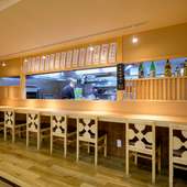 京都産の食材を使用した至極の料理とお酒を味わえる空間