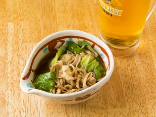 コプチャンの脂がとろける『酢モツ』はおつまみに最適	