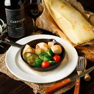 ※写真はイメージです。
※他のお客様が先に入っている場合、時間制限を設ける場合がございます。その場合はこちらから連絡いたしますので、予めご了承下さい。
※個室ご希望の場合状況によってご案内できない事がございます。その場合はこちらから連絡いたしますので、予めご了承下さい。