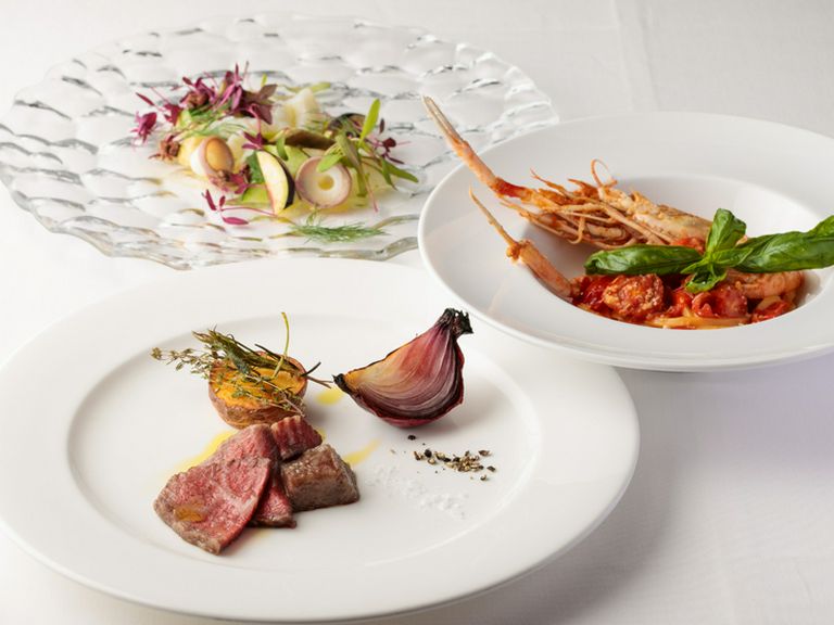 コースはプリフィックススタイルも、シェフのお任せも