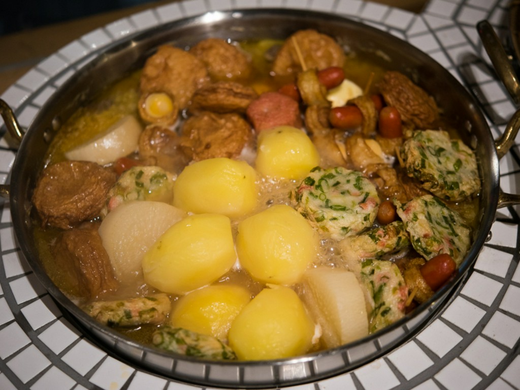 鶏の旨みを引き出した「だし」