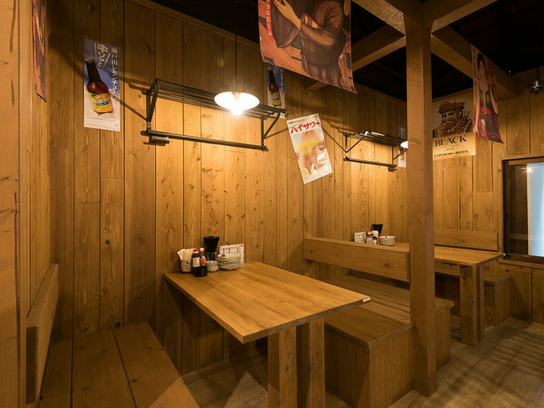 グループで利用できる席やコースを用意