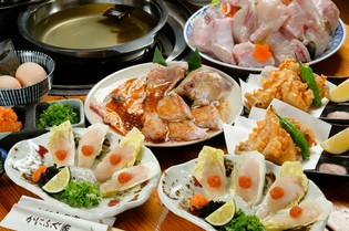 新鮮で上質な「蟹」「フグ」を仕入れ。素材の旨みを堪能