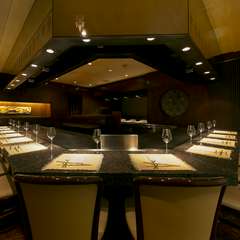 家族のお祝いごとに利用したい、洗練された鉄板焼レストラン