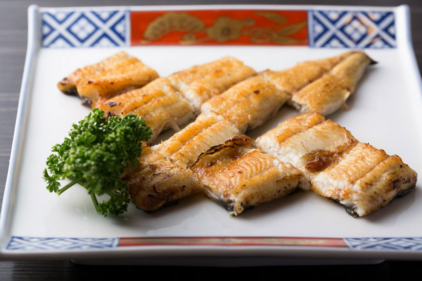 鰻本来の美味しさがシンプルに味わえる『白焼き』