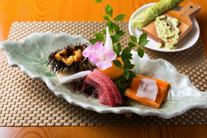 鮮度の良さが見るからにわかる『本日のお造り』