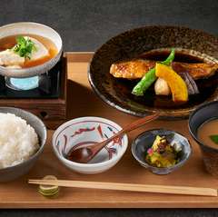 鰆の照り焼き御膳 