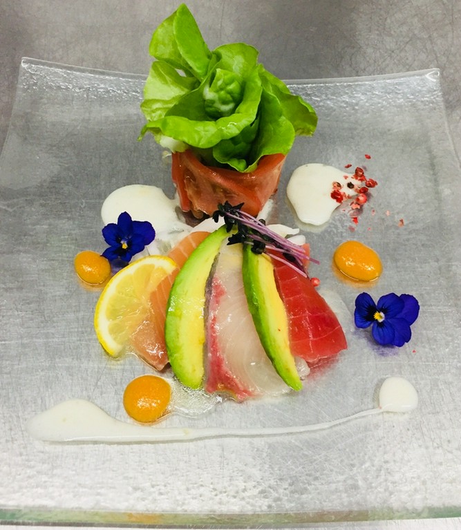 旬の食材を使ったヘルシーな一皿『本日の前菜』