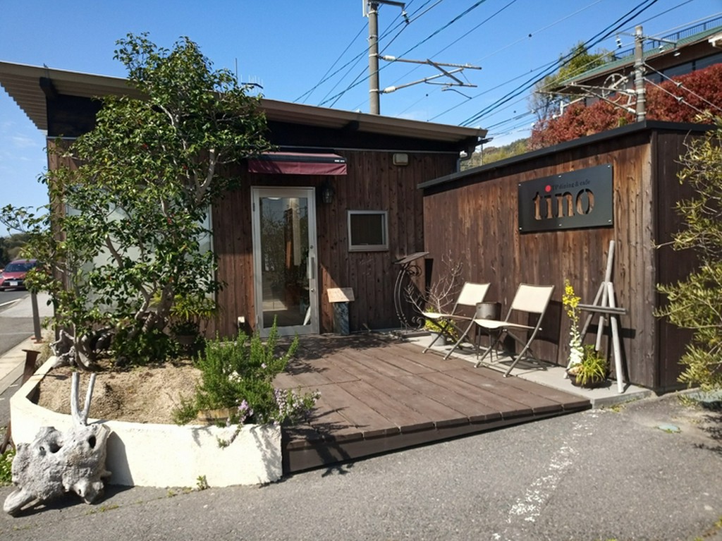 歩を進めるごとに、心が期待で大きくふくらむ名店