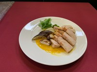 ベーコンとキノコ&半熟卵 トマトソース