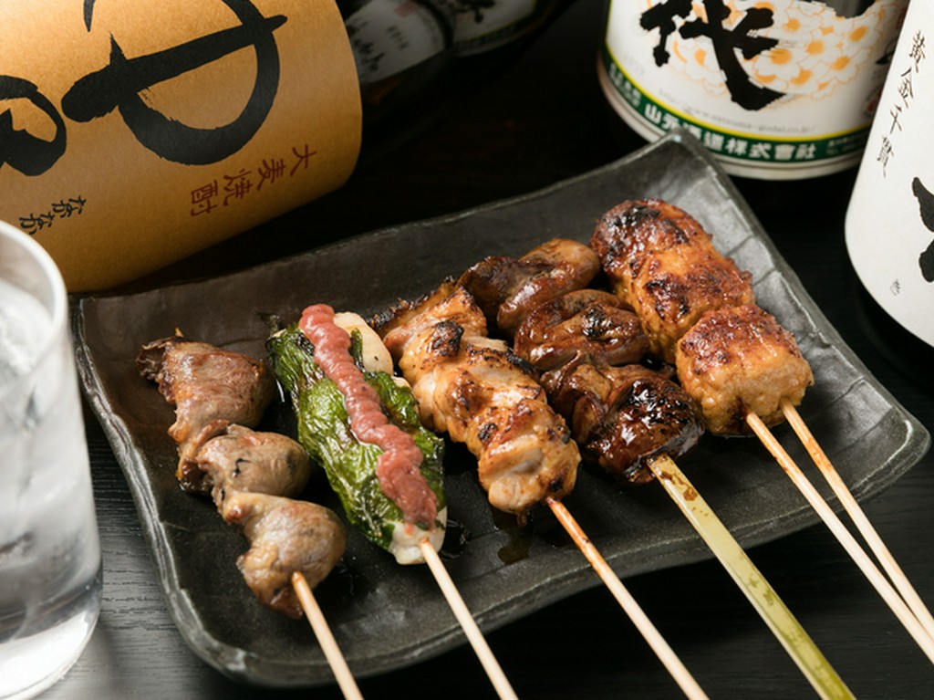 朝〆の徳島県産「阿波どり」の新鮮な旨みを堪能する