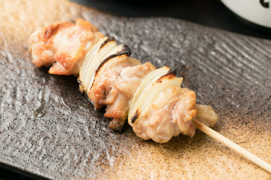 ジューシーな旨みを味わう、焼鳥串焼きの王道『ねぎま』