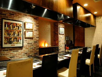 肉によく合う赤、海鮮にぴったりの白を厳選。南アの注目銘柄も！